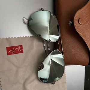 Authentic rayban large aviators